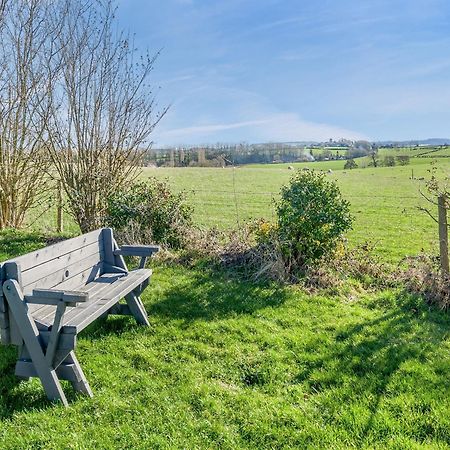 Вилла Marilyn Meadows St Weonards Экстерьер фото